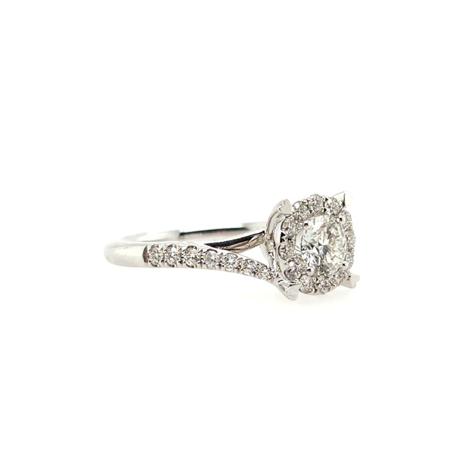 18K White Gold 0.89ct Diamond Ring