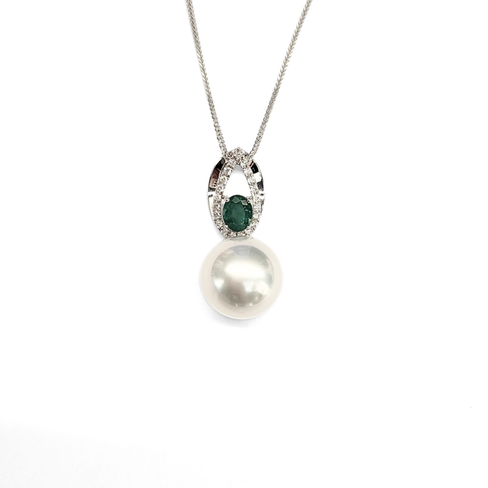 18K White Gold South Sea Pearl Pendant with Emerald