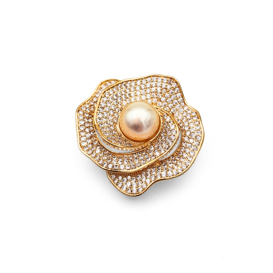 18K Gold South Sea Golden Pearl Brooch