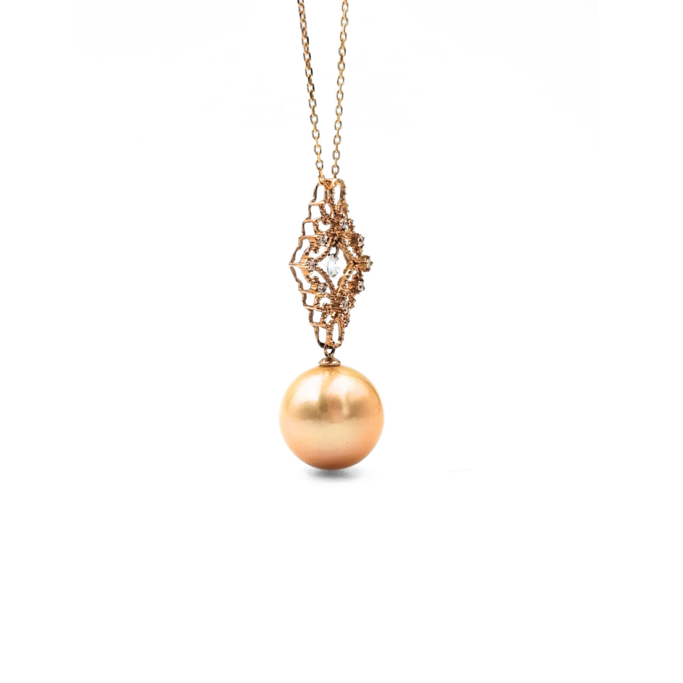 18K Gold South Sea Golden Pearl Pendant