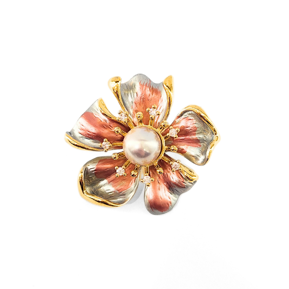 18k Gold Freshwater Pearl Brooch