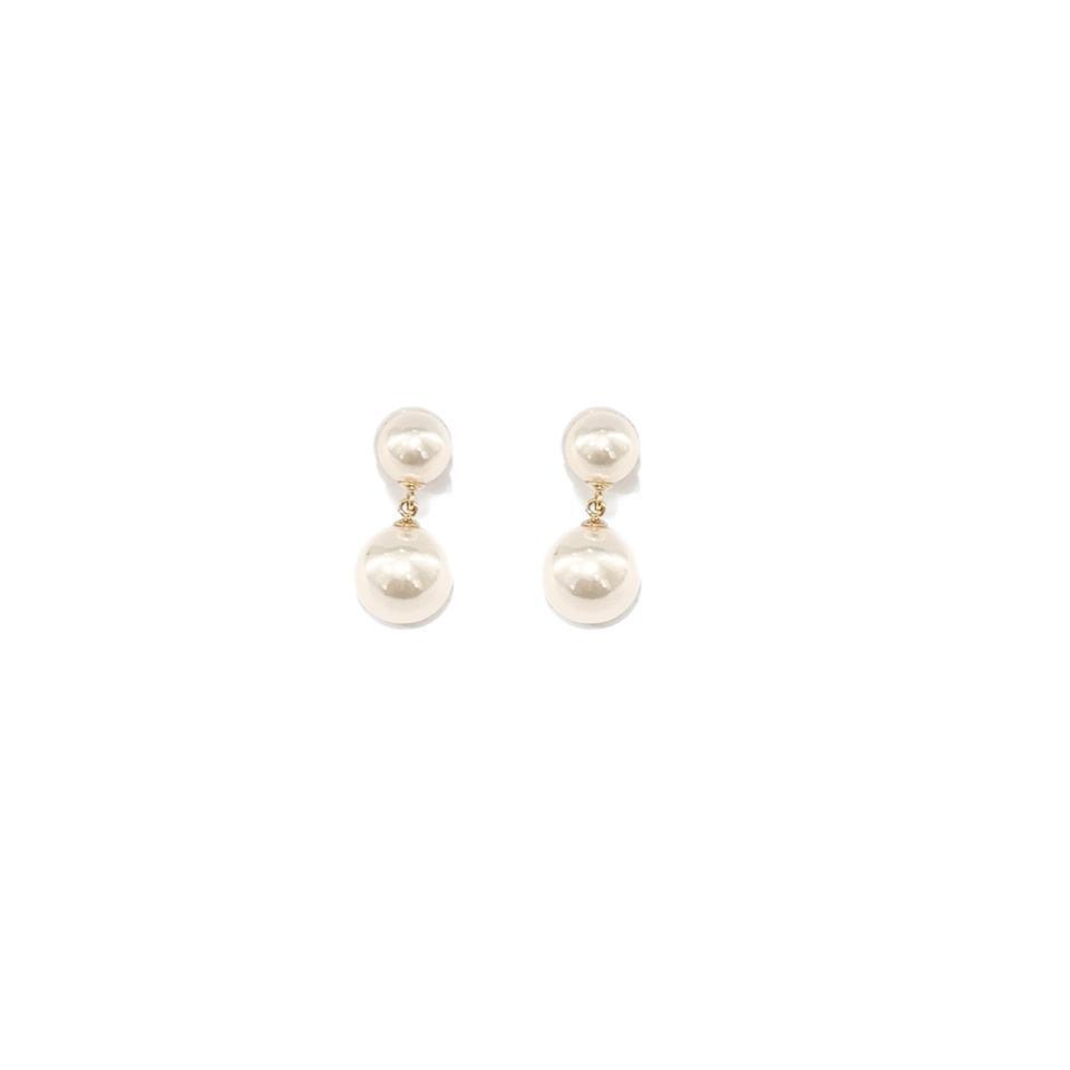 18K Gold Akoya Pearl Earrings