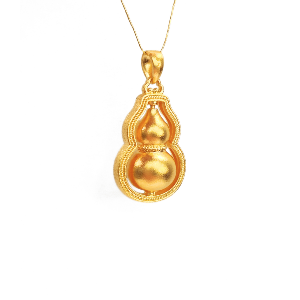 24K Gold Ancient Design Hulu Pendant